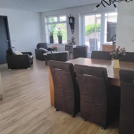 Ferienhaus Lena *