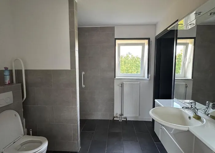 Lena Semesterbostad *