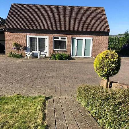 בית נופש Lena *